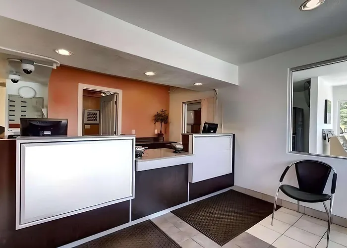 Econo Lodge Midvale